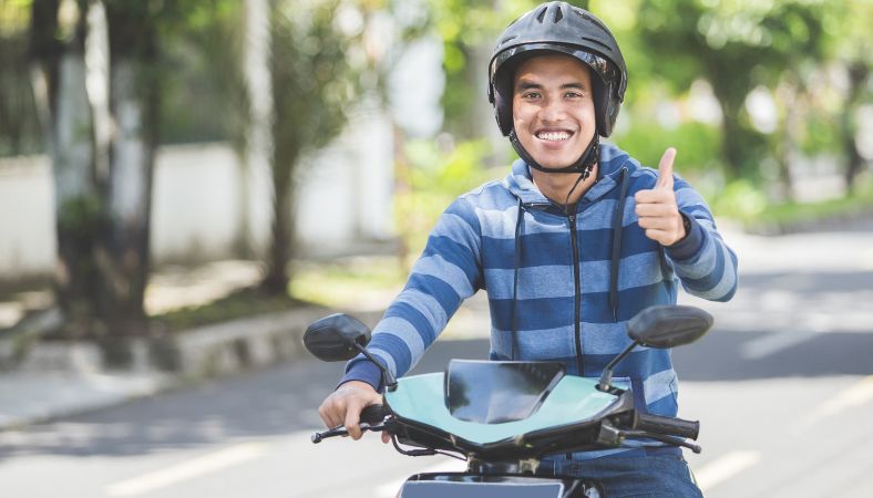 Keuntungan Sewa Motor Harian di Solo Dibanding Transportasi Online